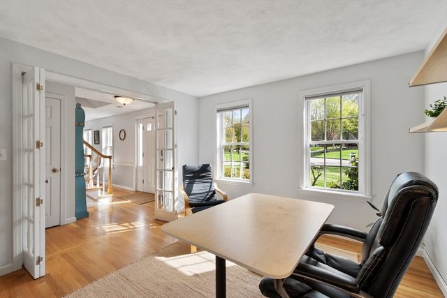 2 Greenbrier Drive, Westford, MA 01886