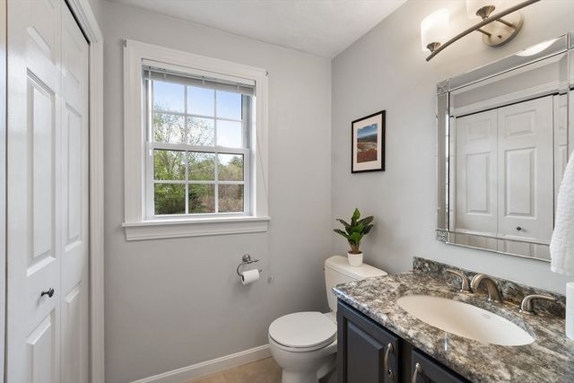 2 Greenbrier Drive, Westford, MA 01886