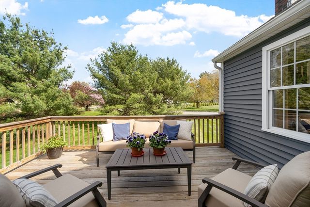 2 Greenbrier Drive, Westford, MA 01886