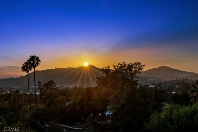 775 Old Oak Ridge, San Marcos, CA 92069