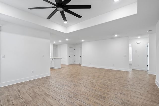 4300 SW Adams Road, Bentonville, AR 72713