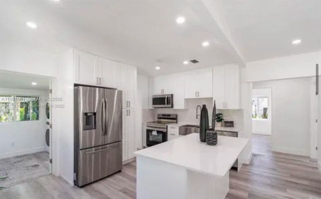 15 Oviedo Ave, Coral Gables, FL 33134