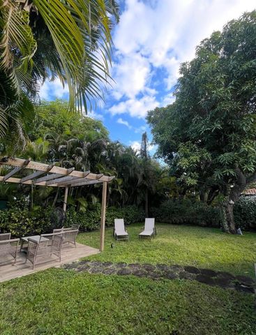 15 Oviedo Ave, Coral Gables, FL 33134