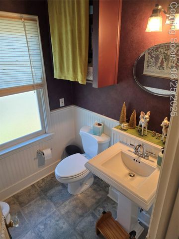 116 S Kenwood Avenue, Royal Oak, MI 48067