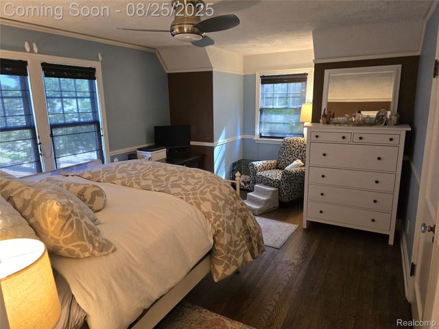 116 S Kenwood Avenue, Royal Oak, MI 48067