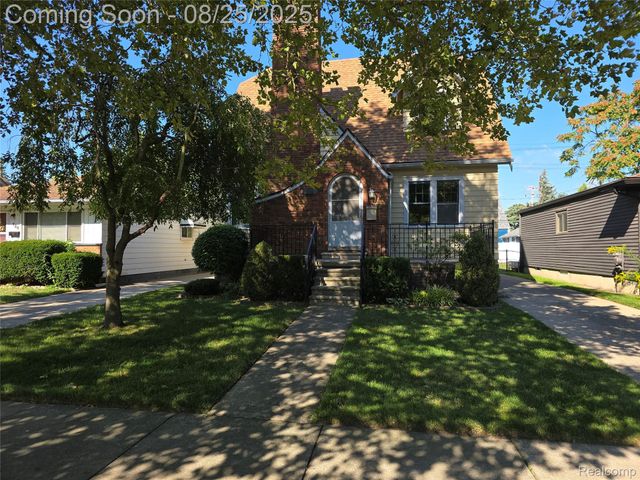 116 S Kenwood Avenue, Royal Oak, MI 48067