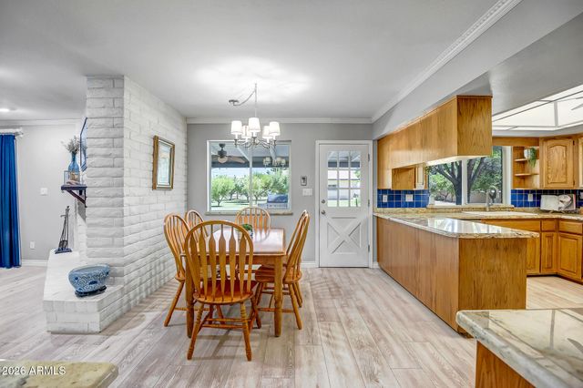 6801 W SURREY Avenue, Peoria, AZ 85381
