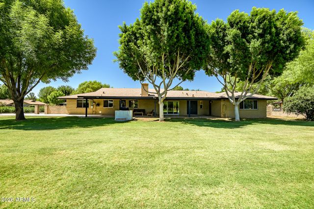 6801 W SURREY Avenue, Peoria, AZ 85381