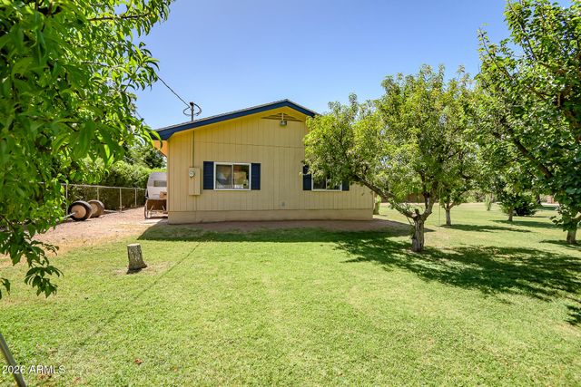 6801 W SURREY Avenue, Peoria, AZ 85381