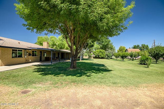 6801 W SURREY Avenue, Peoria, AZ 85381