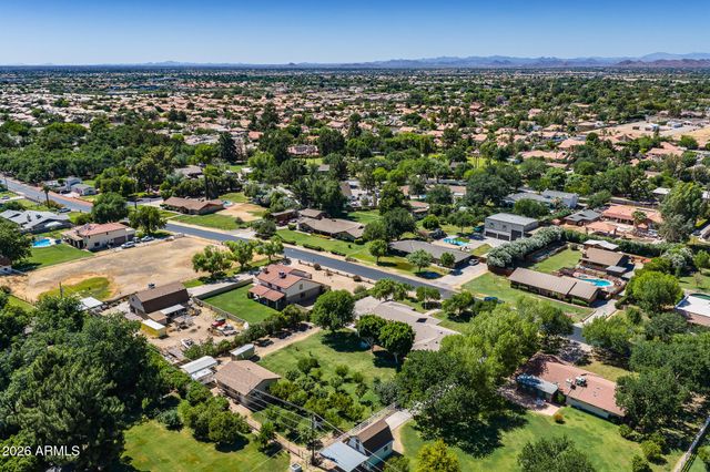 6801 W SURREY Avenue, Peoria, AZ 85381