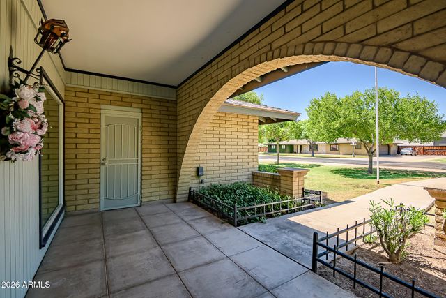 6801 W SURREY Avenue, Peoria, AZ 85381