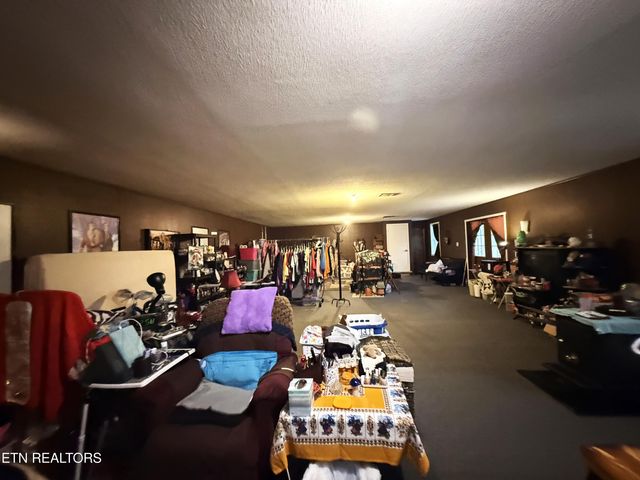 312 Lakeview Drive, Crossville, TN 38558