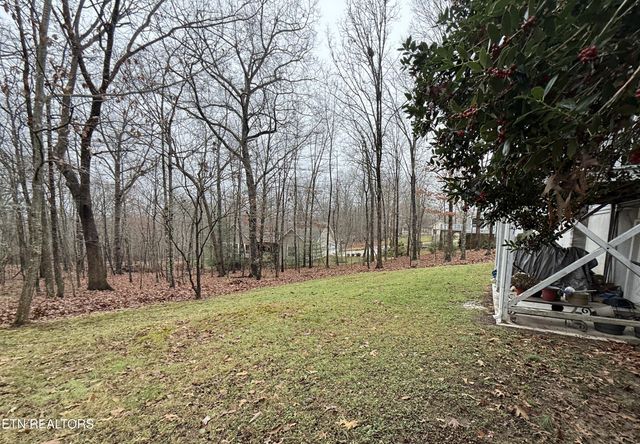 312 Lakeview Drive, Crossville, TN 38558