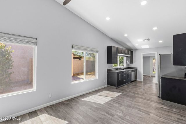 2606 W GELDING Drive, Phoenix, AZ 85023