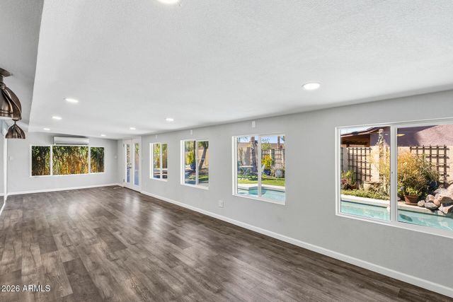 2606 W GELDING Drive, Phoenix, AZ 85023