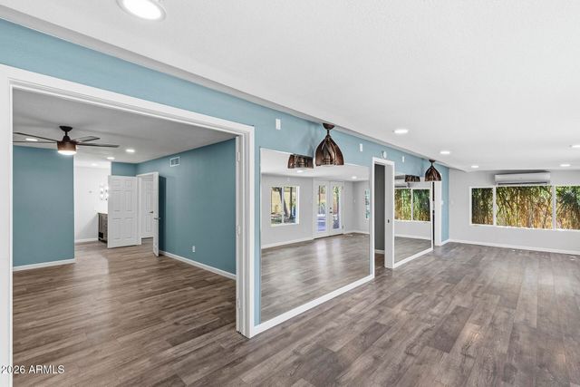 2606 W GELDING Drive, Phoenix, AZ 85023