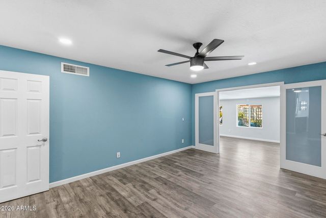 2606 W GELDING Drive, Phoenix, AZ 85023