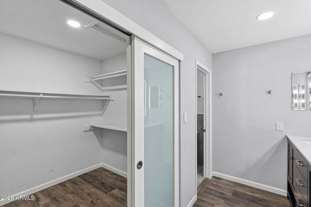 2606 W GELDING Drive, Phoenix, AZ 85023