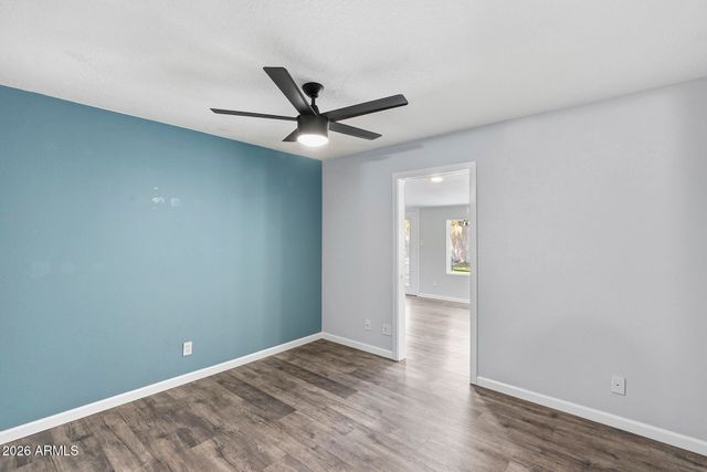 2606 W GELDING Drive, Phoenix, AZ 85023