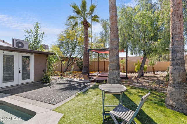 2606 W GELDING Drive, Phoenix, AZ 85023