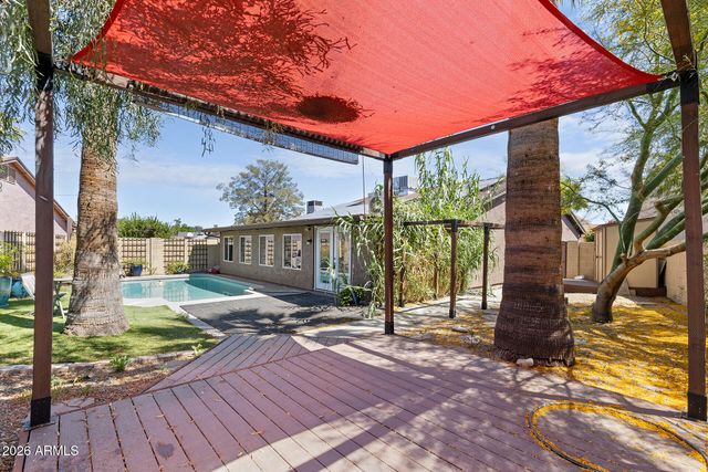 2606 W GELDING Drive, Phoenix, AZ 85023