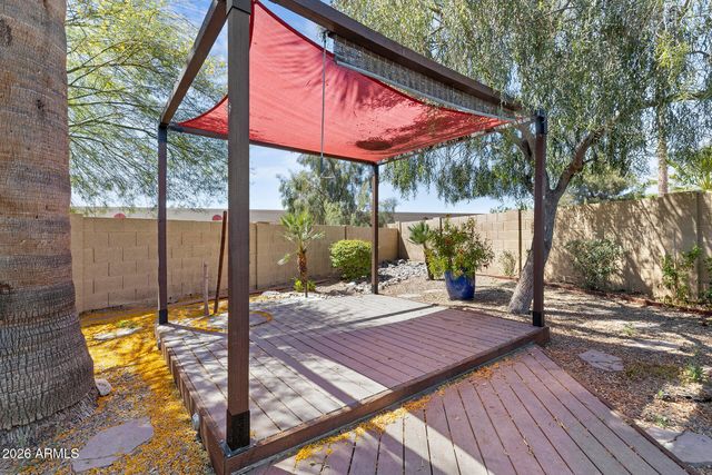 2606 W GELDING Drive, Phoenix, AZ 85023
