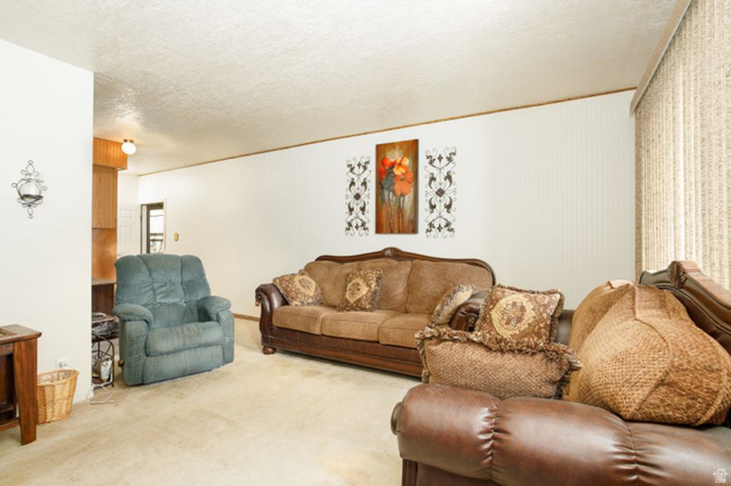 285 S THIRD ST, Tooele, UT 84074 — photo 3