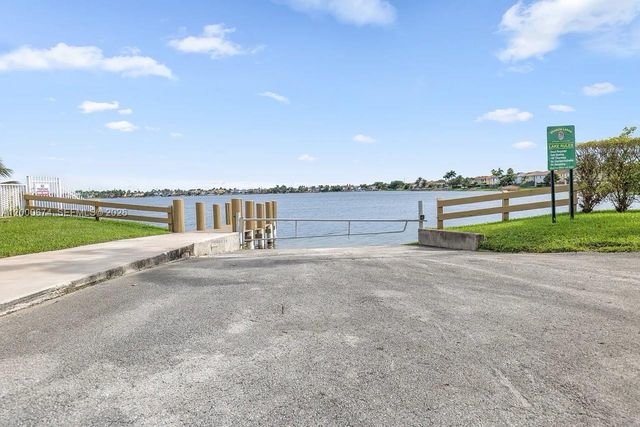 13430 SW 136th Ter, Miami, FL 33186