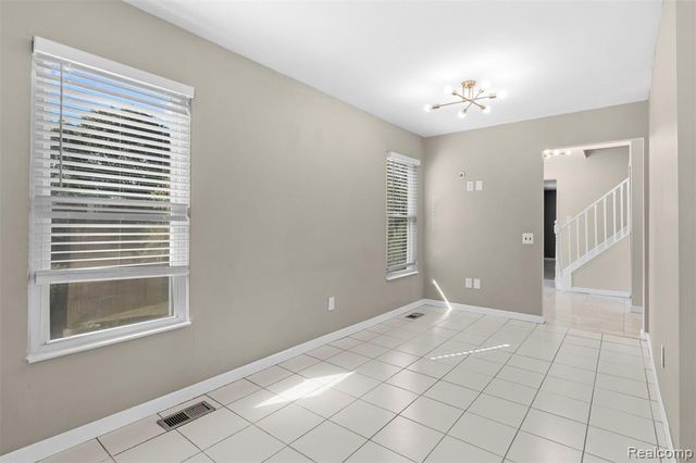 5428 Hammersmith Drive, West Bloomfield, MI 48322