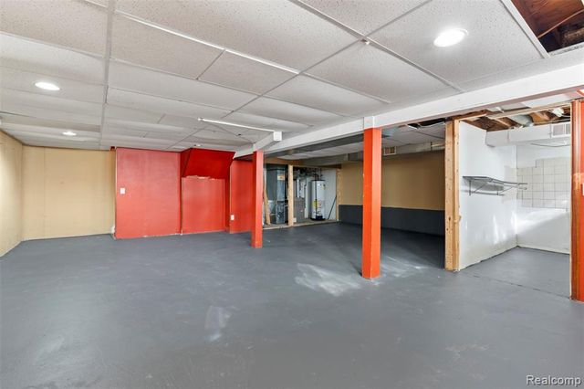 5428 Hammersmith Drive, West Bloomfield, MI 48322