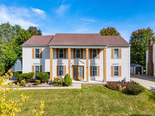 5428 Hammersmith Drive, West Bloomfield, MI 48322