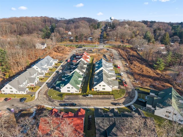 63 Dessau Circle 52, Spring Valley, NY 10977