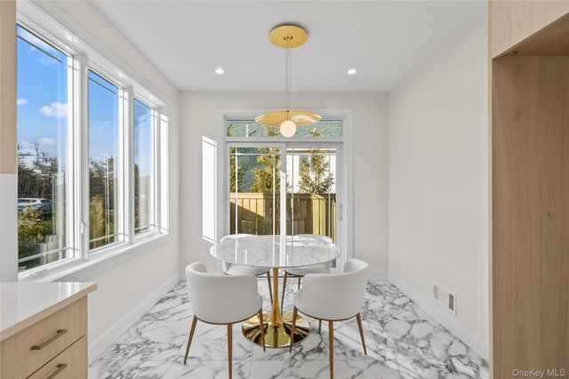 63 Dessau Circle 52, Spring Valley, NY 10977