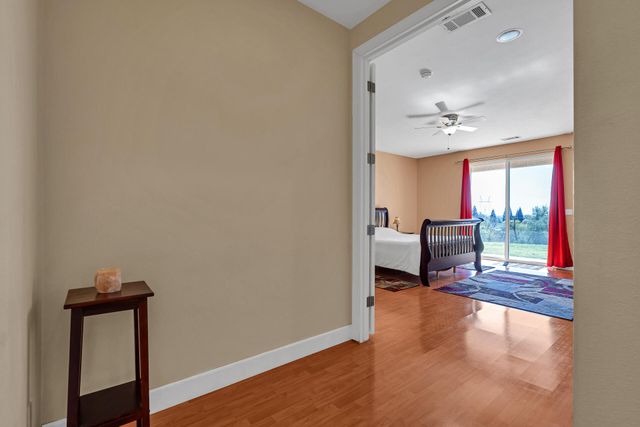 370 River Park Drive, Redding, CA 96003