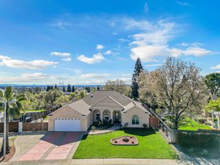 370 River Park Drive, Redding, CA 96003