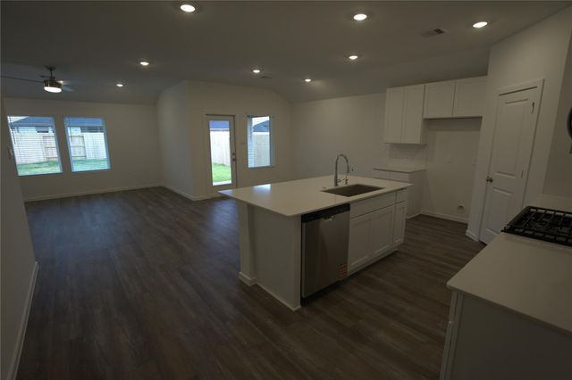 27703 Hudson Sands Lane, Katy, TX 77493