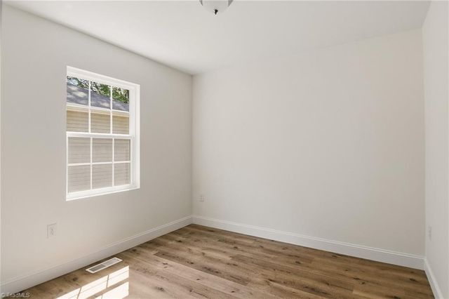 420 Bristol Street, Lexington, NC 27292