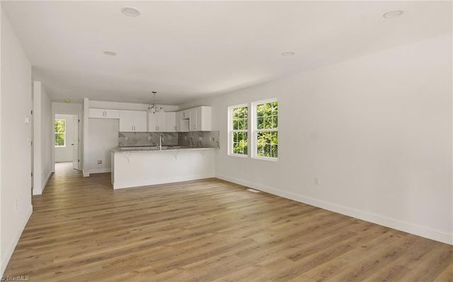 420 Bristol Street, Lexington, NC 27292