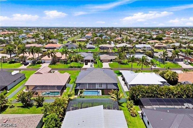 4627 SW 17th AVE, Cape Coral, FL 33914