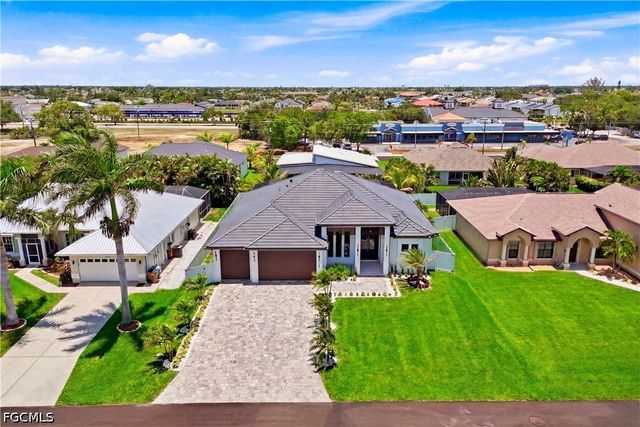 4627 SW 17th AVE, Cape Coral, FL 33914