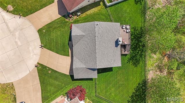 643 Country Squire Circle, St Peters, MO 63376