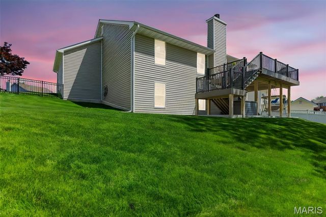 643 Country Squire Circle, St Peters, MO 63376