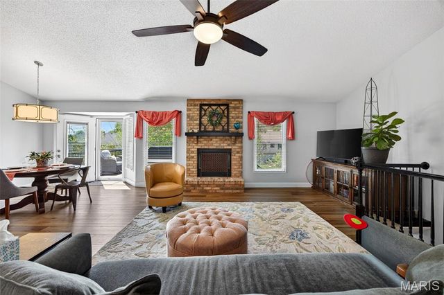 643 Country Squire Circle, St Peters, MO 63376