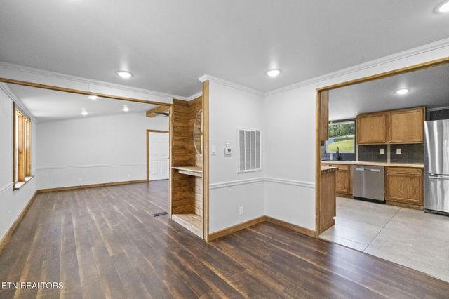 77 Hankins Lane, Pikeville, TN 37367