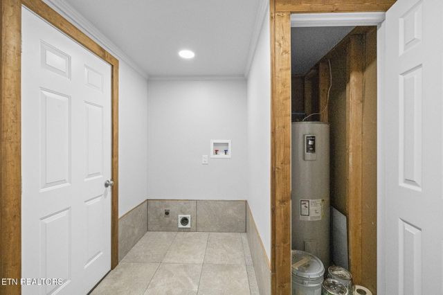 77 Hankins Lane, Pikeville, TN 37367