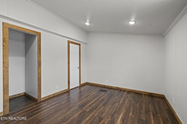 77 Hankins Lane, Pikeville, TN 37367