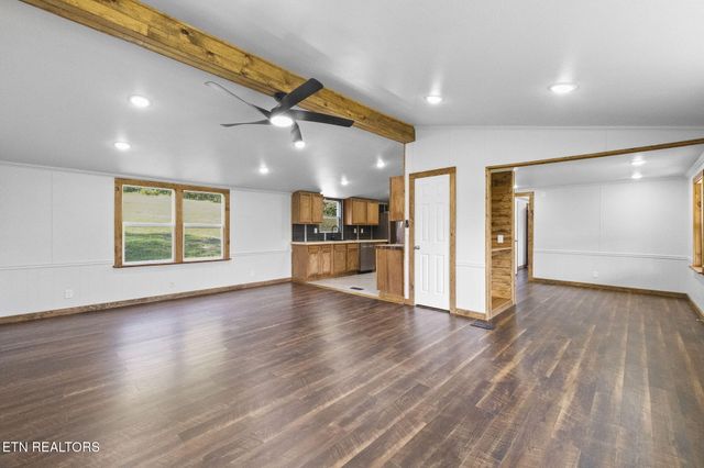 77 Hankins Lane, Pikeville, TN 37367