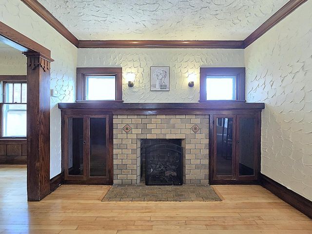 2808 N 37th STREET, Milwaukee, WI 53210