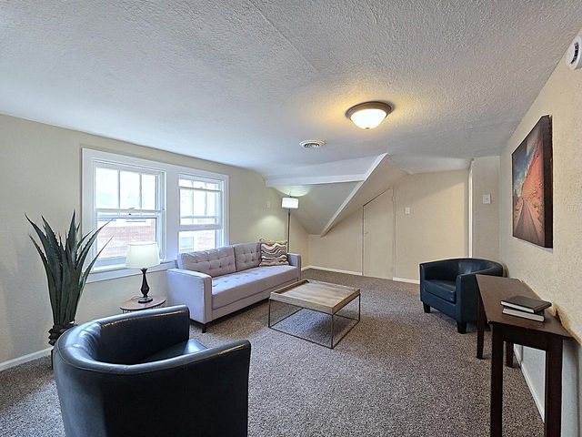 2808 N 37th STREET, Milwaukee, WI 53210
